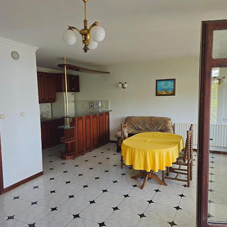 Lazur Seaview Apartment ポモリエ エクステリア 写真